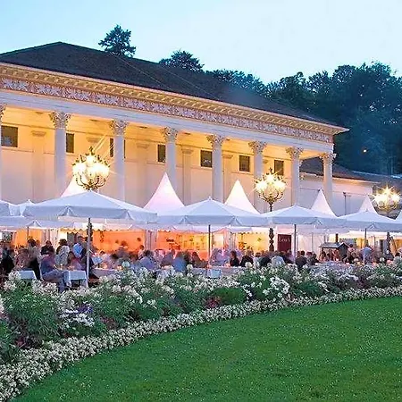 An Der Caracalla Therme 2*