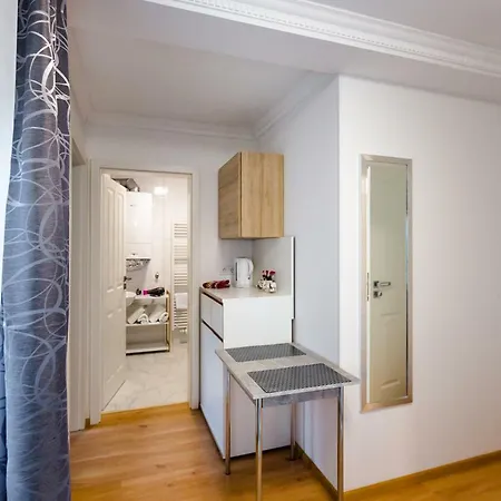 An Der Caracalla Therme Inn Baden-Baden